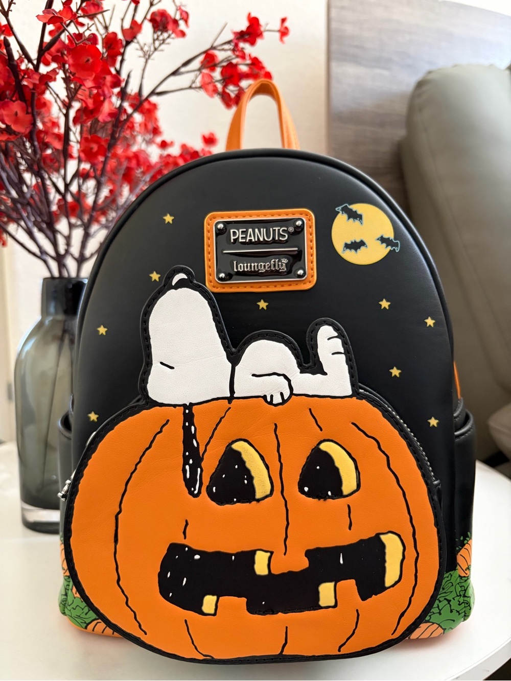 Loungefly Peanuts Snoopy The Great Pumpkin Glow in the Dark Mini Backpack